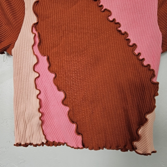 Wild Fable Women's Medium Orange Pink Cream Ribbed Ruffle Trim Crop Top Funky - Picture 4 of 6